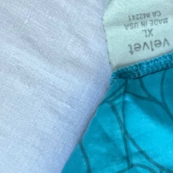 Top - Picture 4 of 5